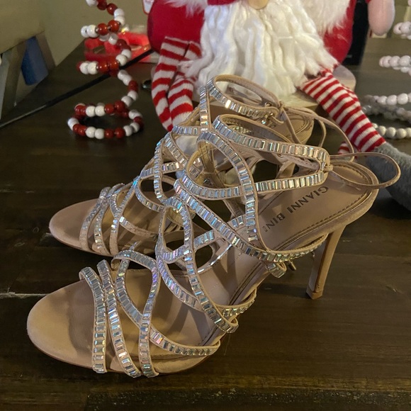 Gianni Bini formal heels rhinestones bling nude 6.5 - Picture 2 of 5